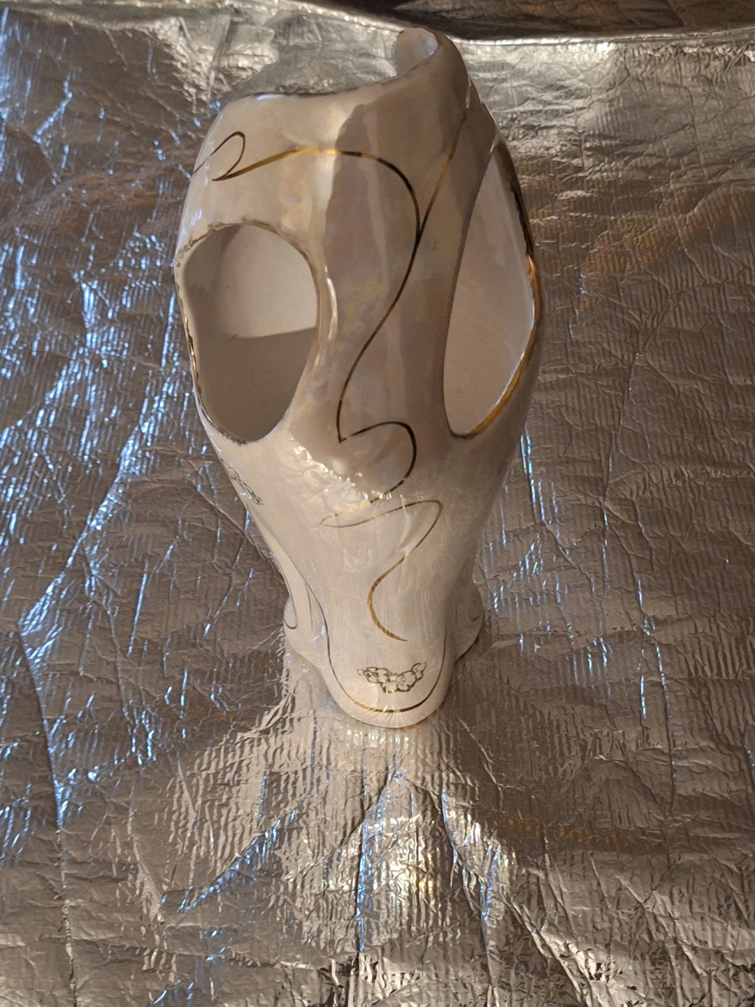 White Ceramic Vase with Gold Trim - photo 2