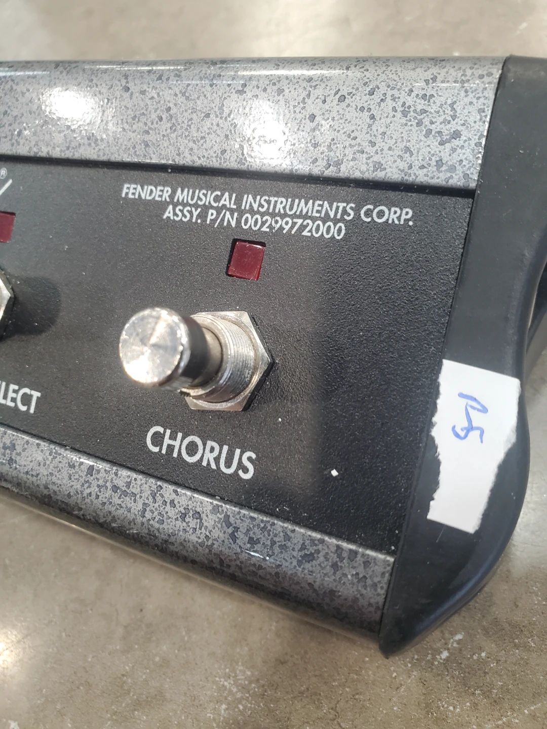 Fender Channel Select and Chorus Footswitch - photo 3