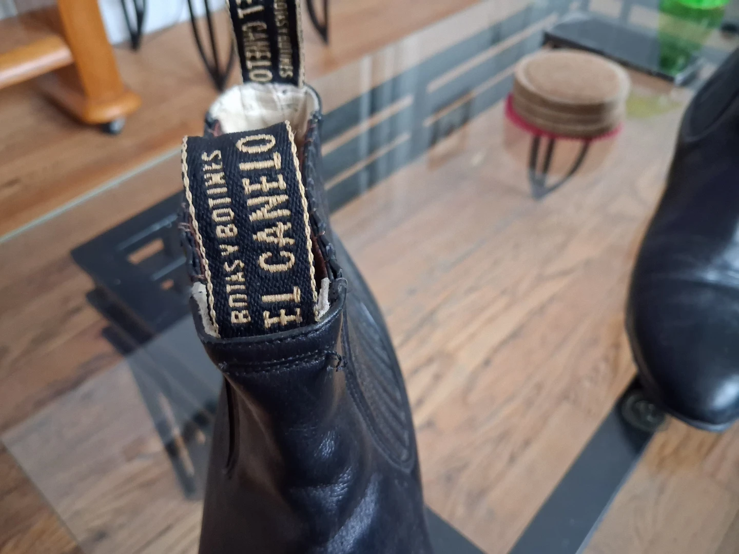 El Canelo Black Leather Chelsea Boots - photo 3