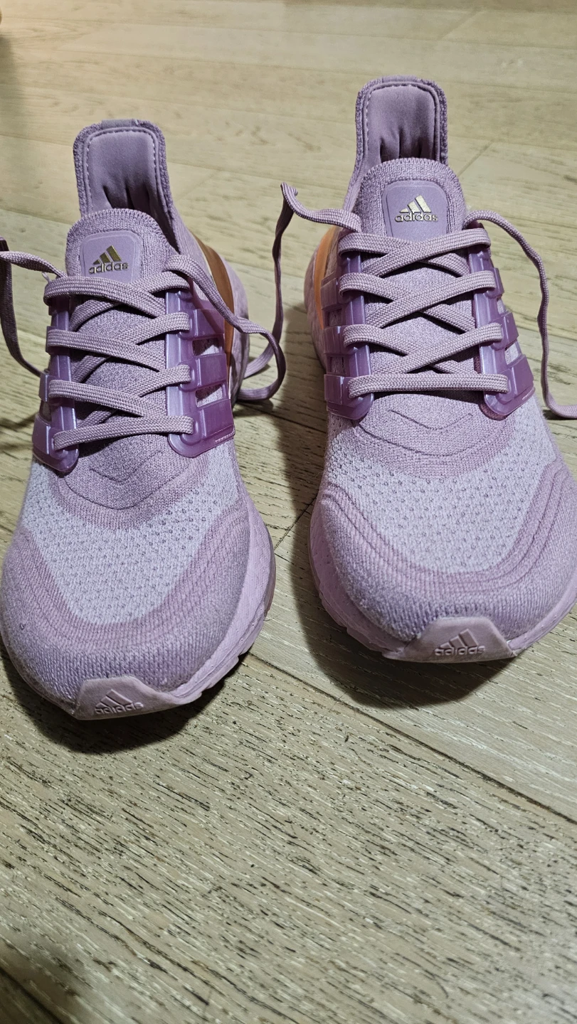 Adidas Ultraboost Women's Running Shoes Size 6.5 US