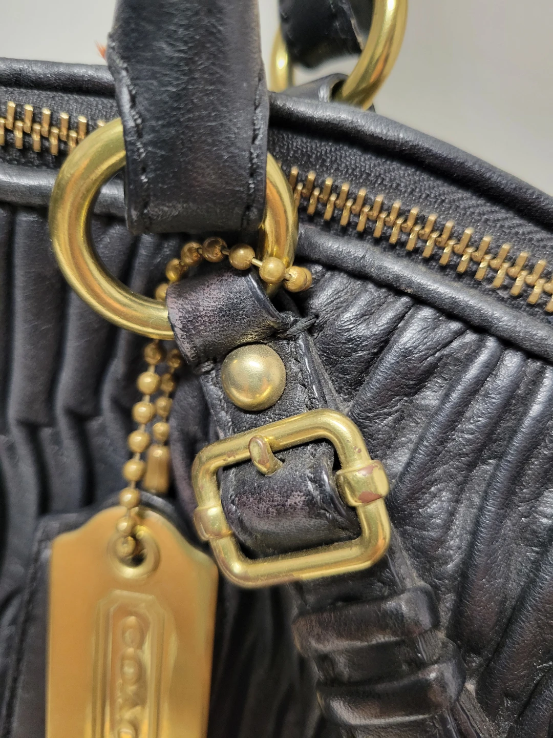 Vintage Coach Madison Gathered Leather Satchel - photo 4