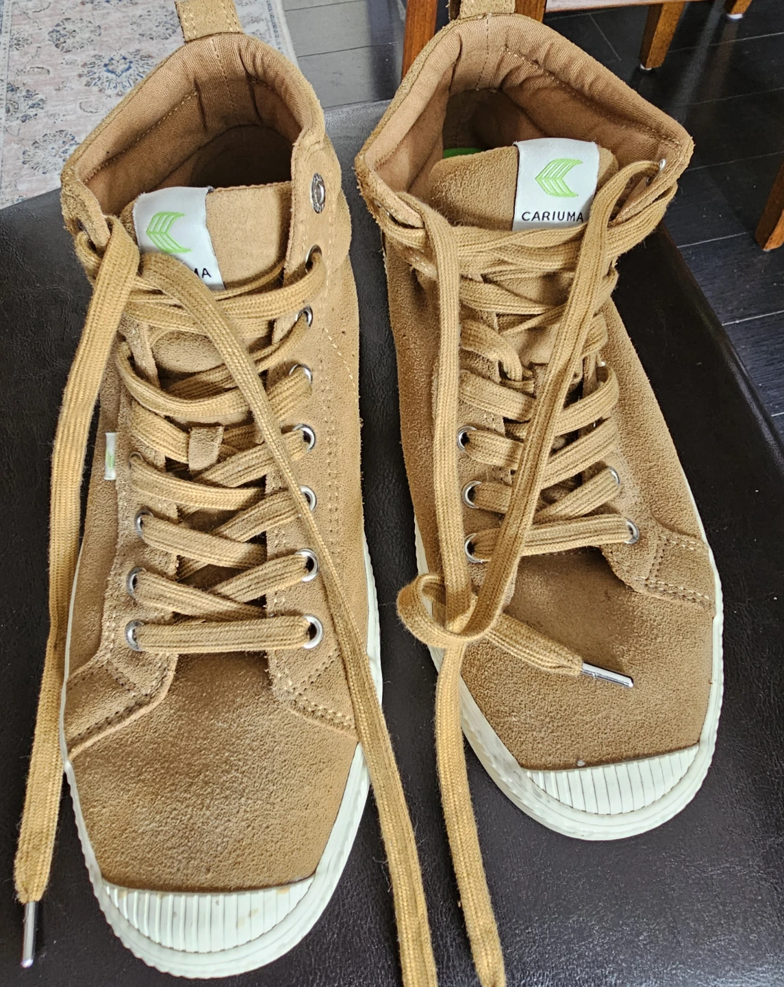 Cariuma High Top Sneakers Worn Once - photo 2