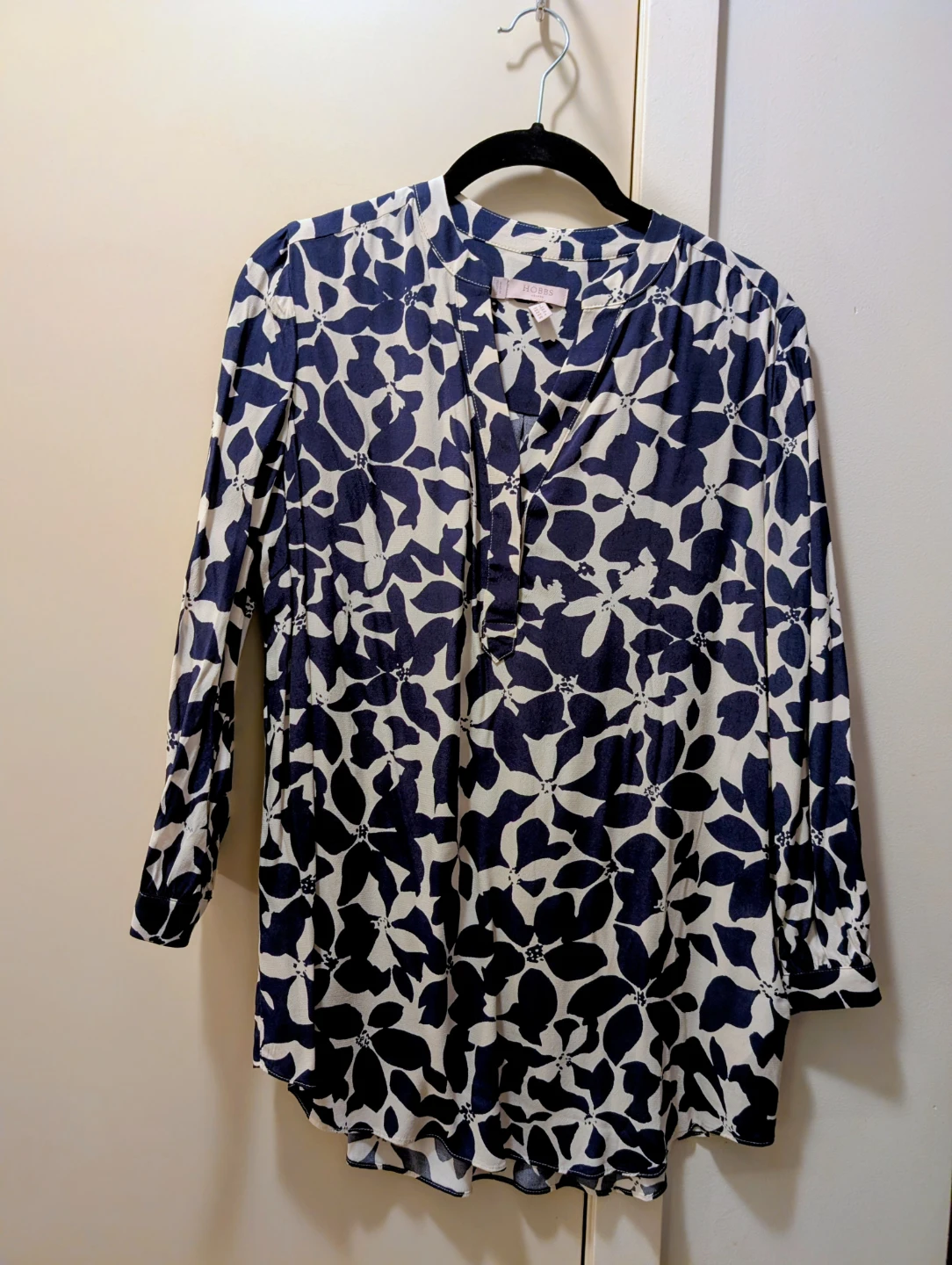 Hobbs London Navy Floral Print Blouse