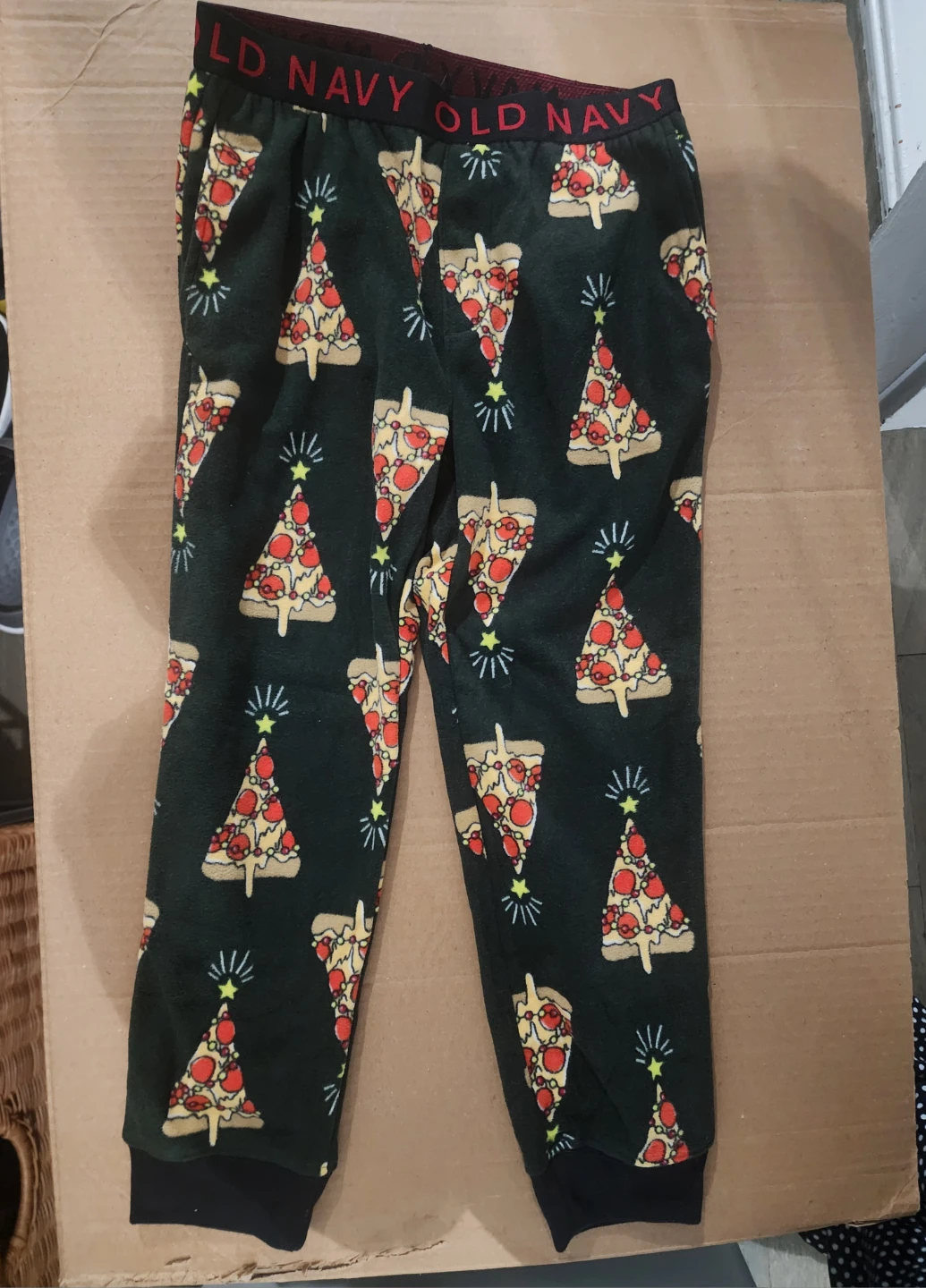 Size 6-7  Old Navy Fleece Pajama Pants Pizza Christmas Tree