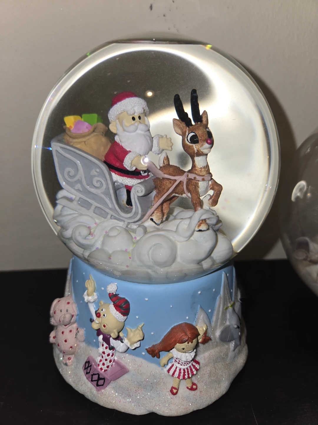 Vintage Enesco Rudolph The Red Nosed Reindeer Musical Snow Globe
