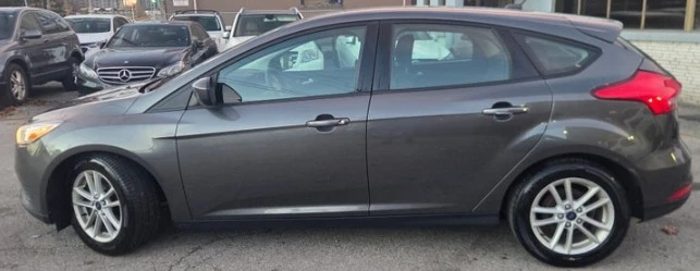 2018 Ford Focus Hatchback - photo 3