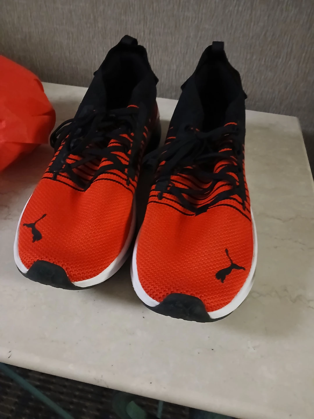 Puma Running Shoes - red/Black