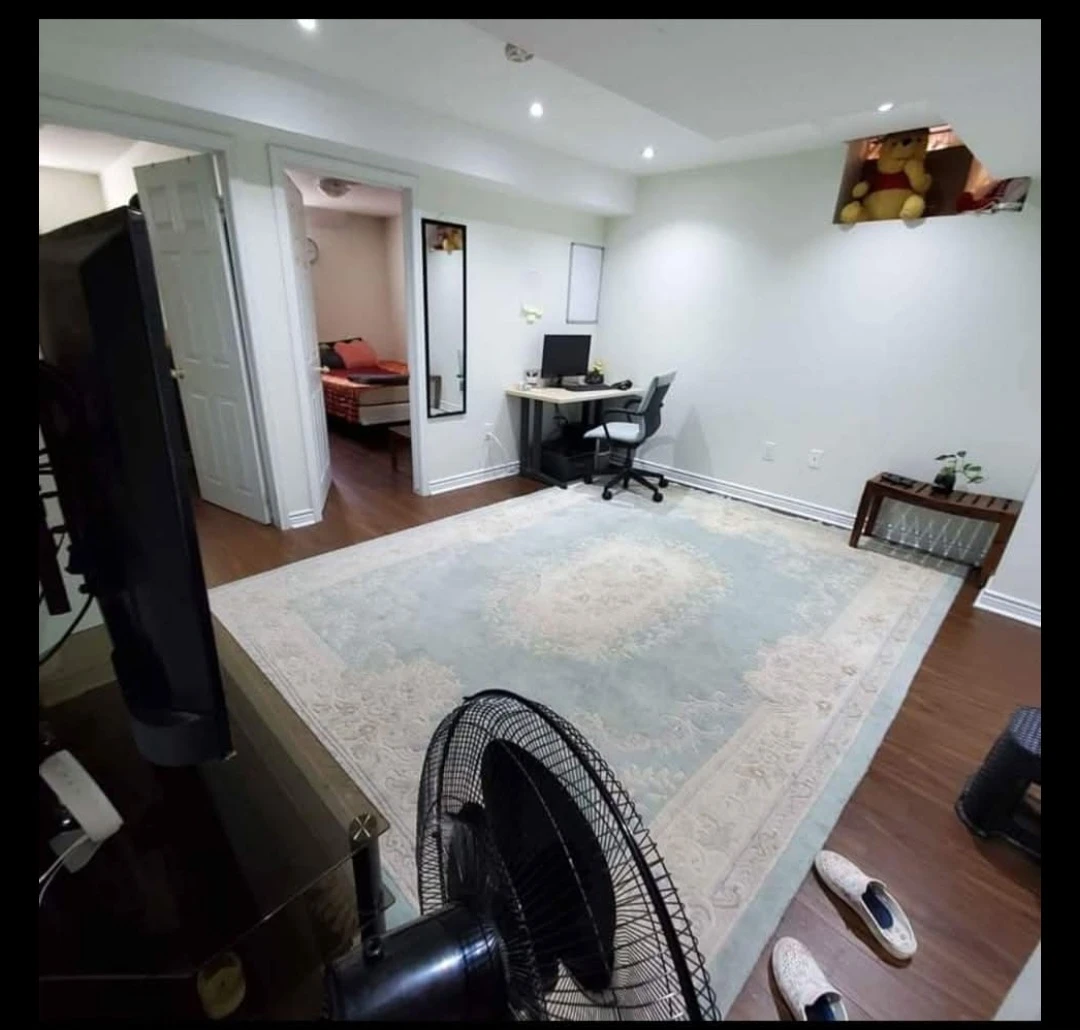 2bedrooms 2washrooms basement - photo 5