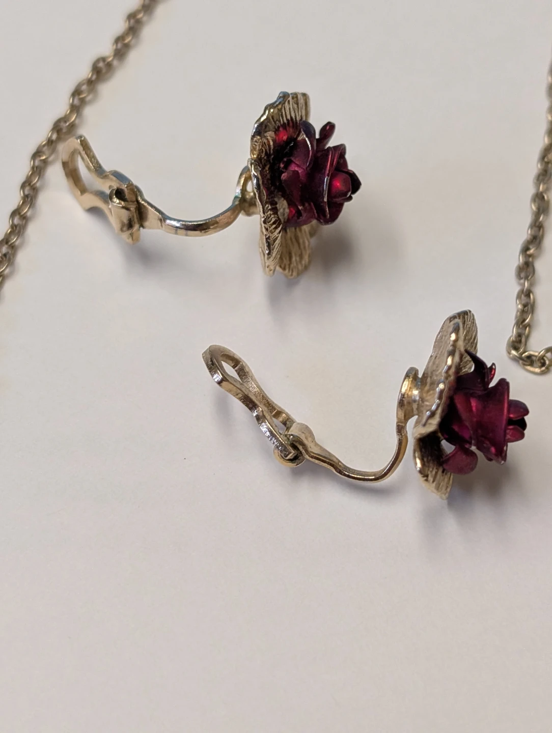Rose Heart Pendant Necklace and Clip-On Earrings Set - photo 4