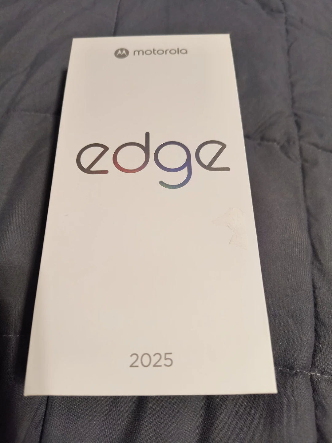 Motorola Edge 2025 Deep Forest smartphone