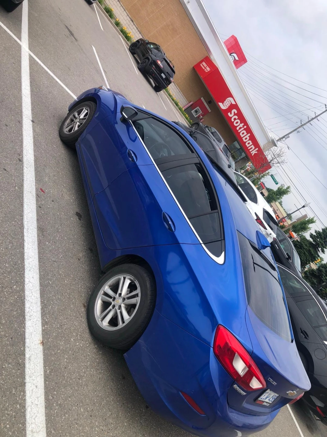 Blue Chevrolet Cruze LT
