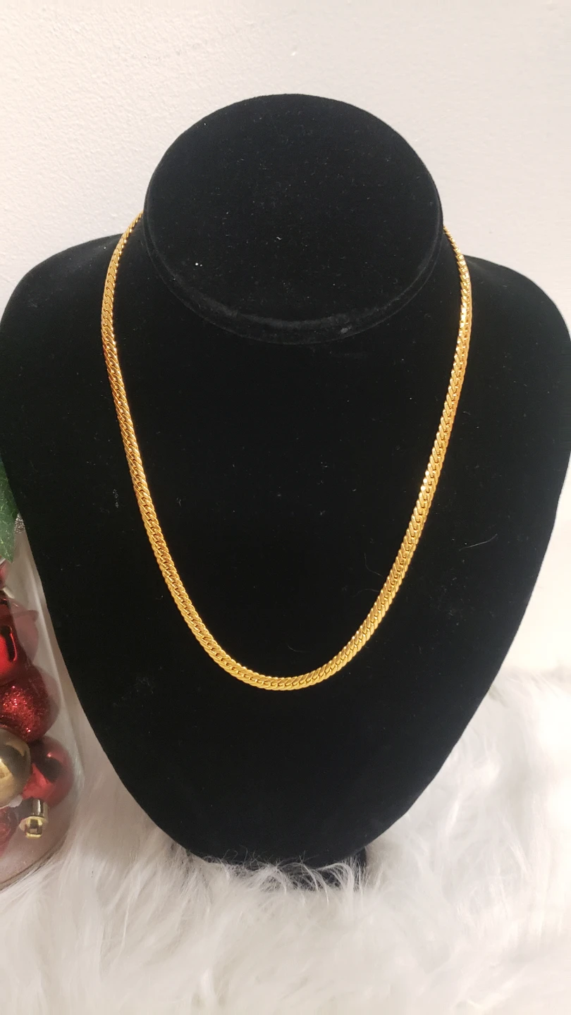 Brand new Women's Gold 24K Plated Chain