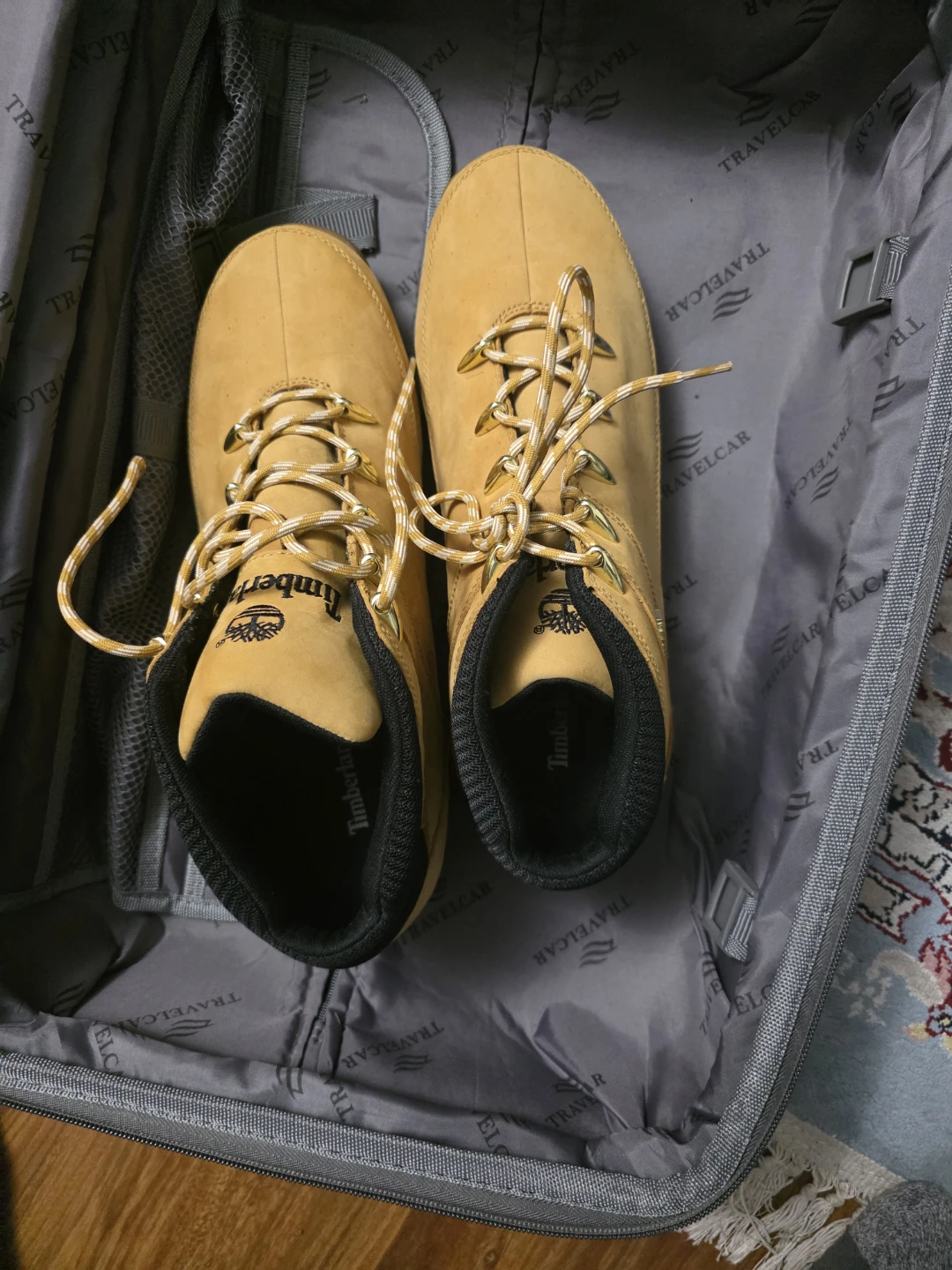 Timberland Wheat Nubuck Boots - photo 5
