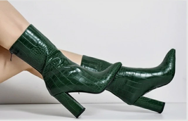 Brand new Lishann Women's Crocodile High heel