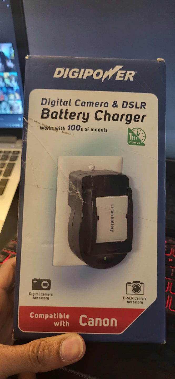 Digipower Digital Camera & DSLR Battery Charger