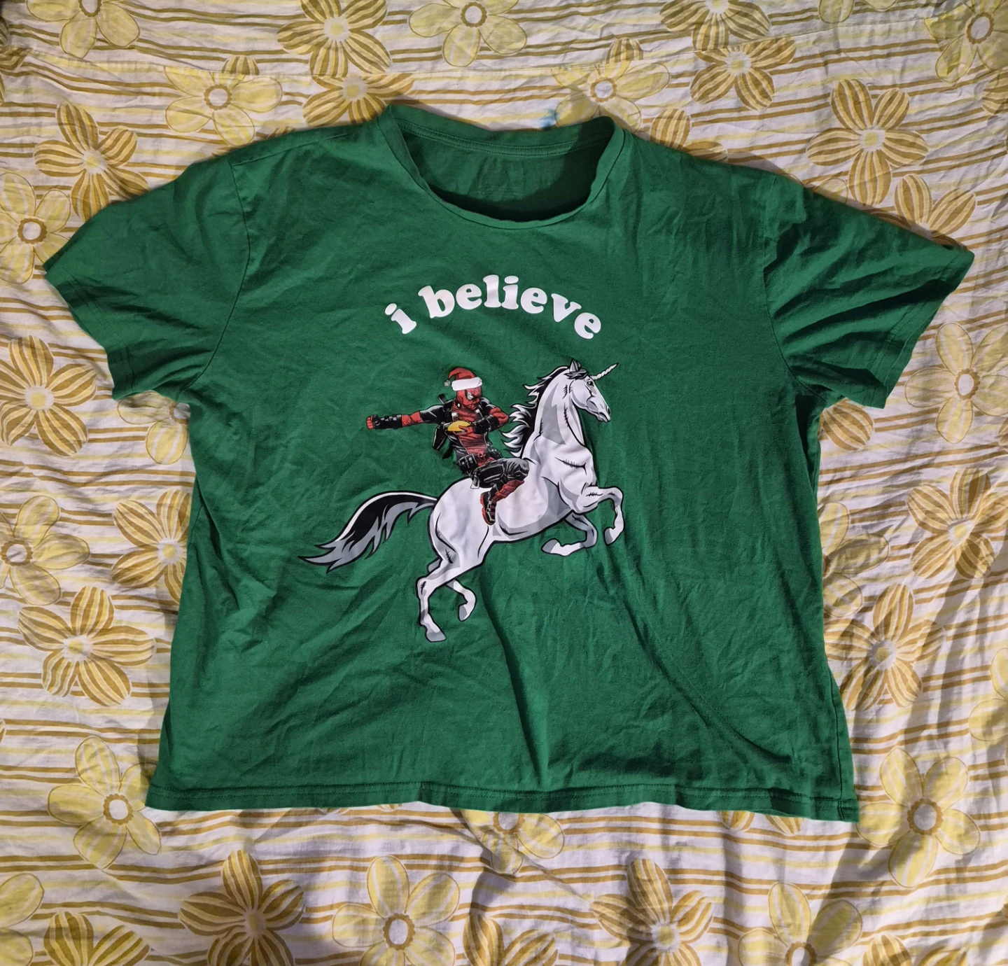 🧡 Green Deadpool Christmas tee