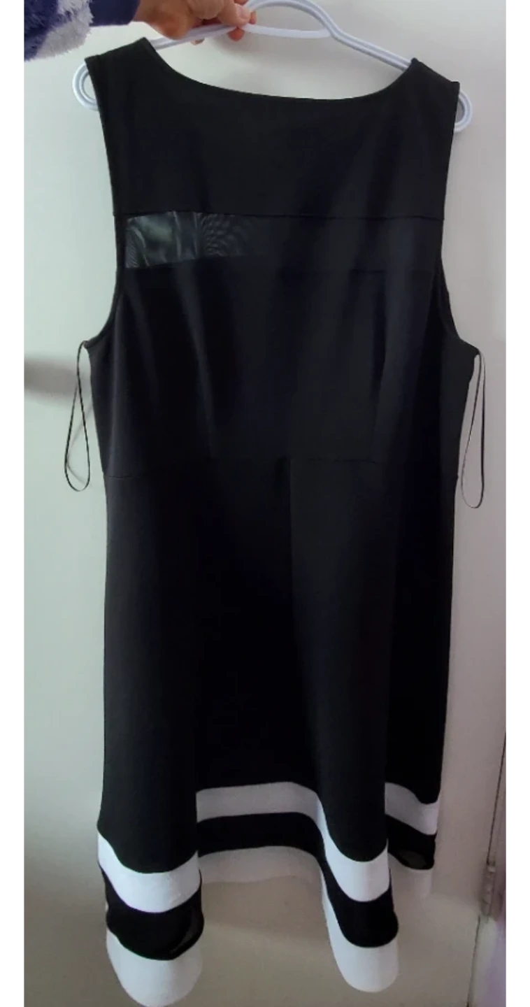 Black Sleeveless Dress with White Stripe Hem - photo 2
