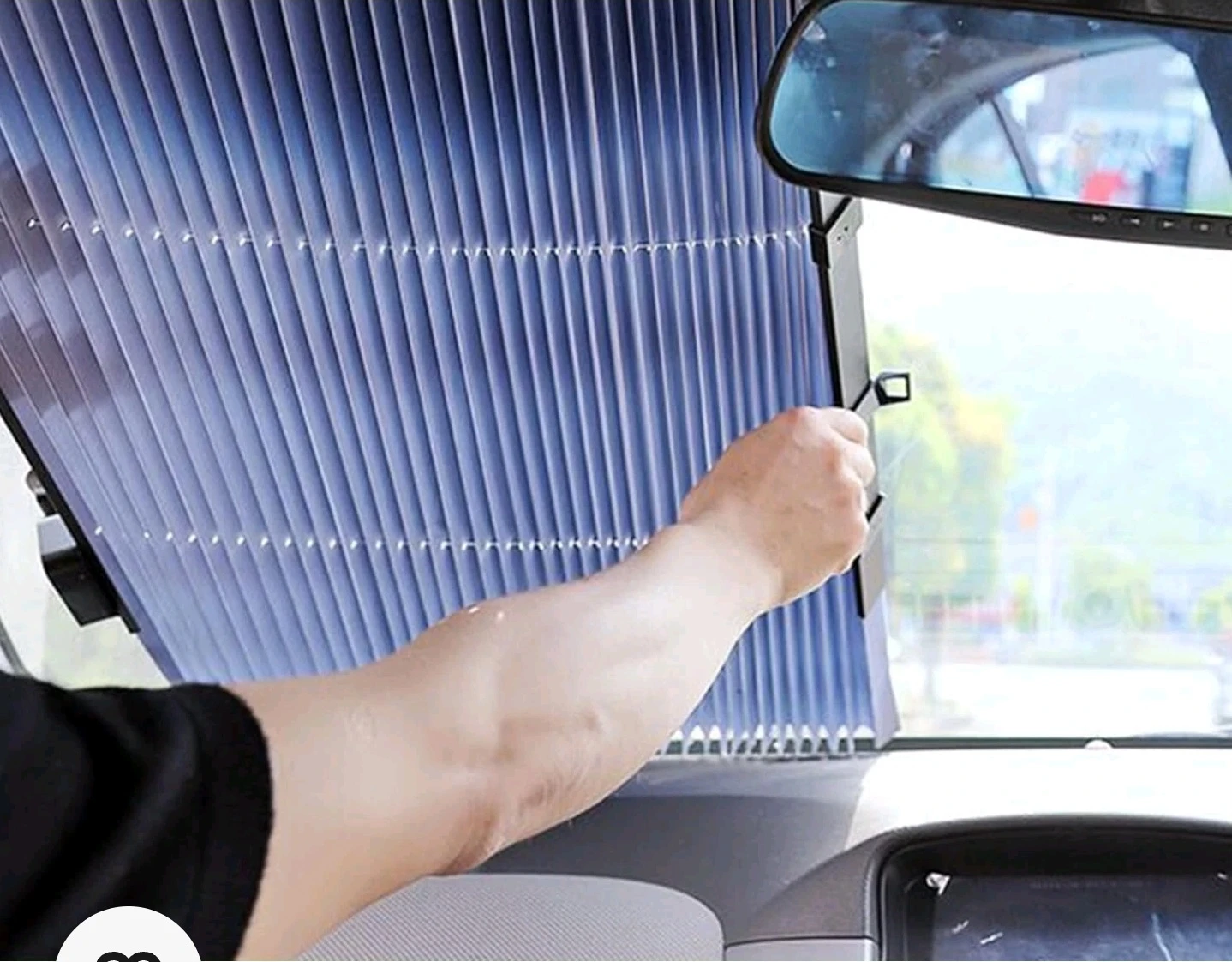Retractable Car Sunshade 18x47 in. Pleated Heat Shield