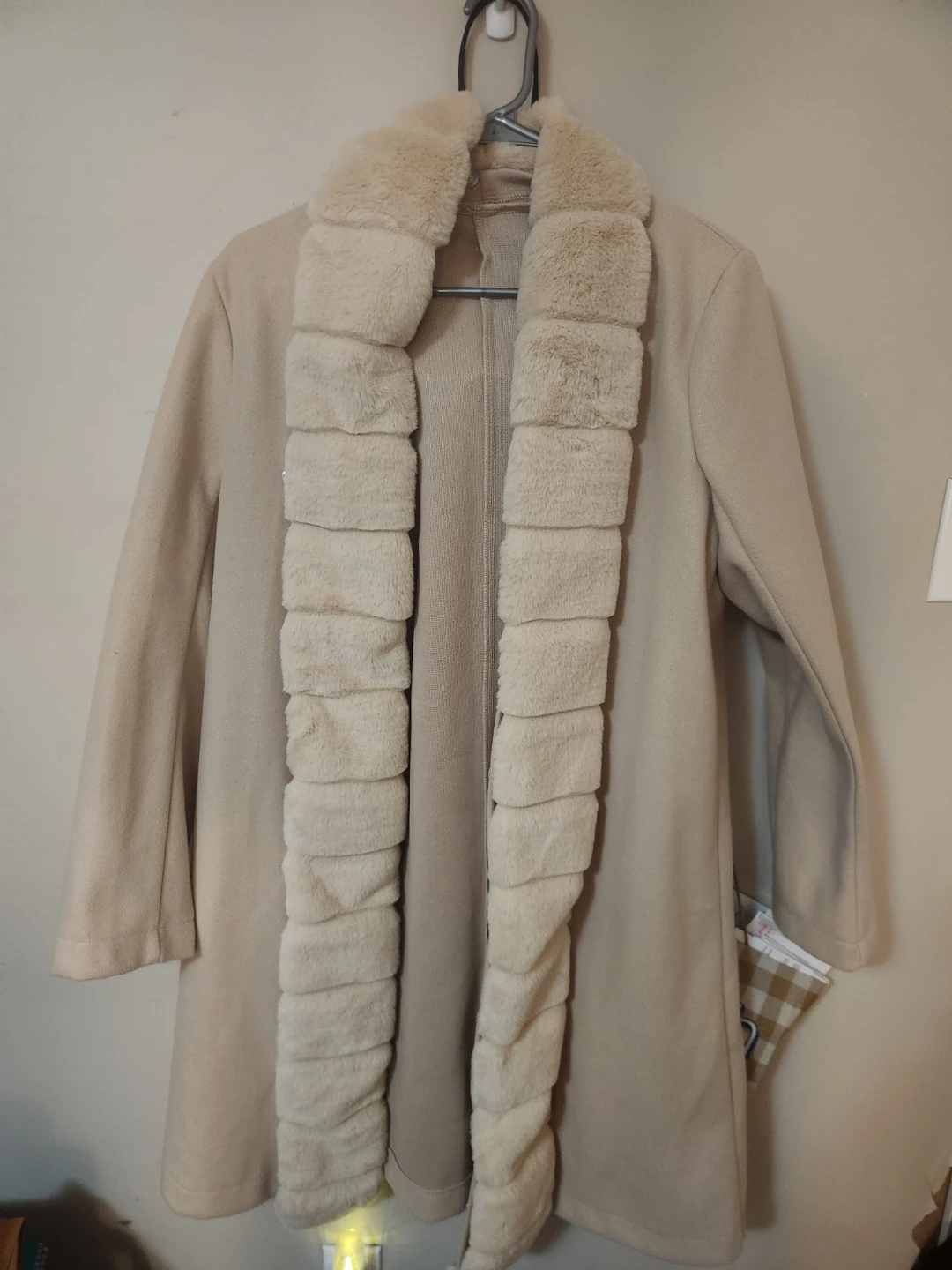 Women's Beige Cardigan with Faux Fur Trim