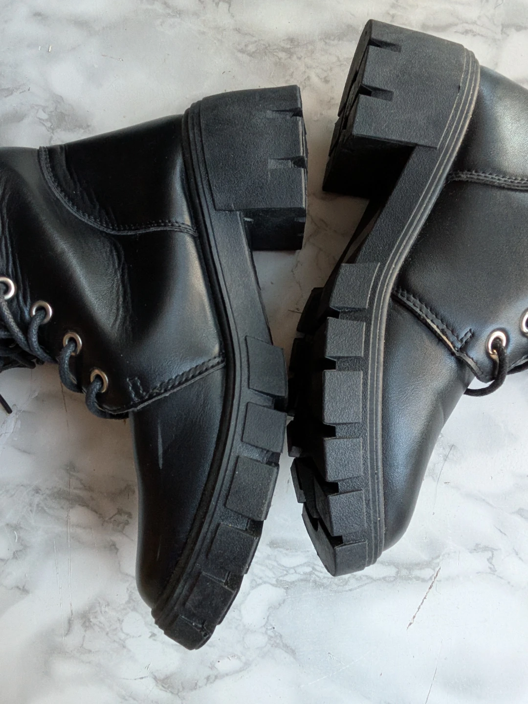 Black Lace-Up Combat Boots SIZE 7 LADIES - photo 5