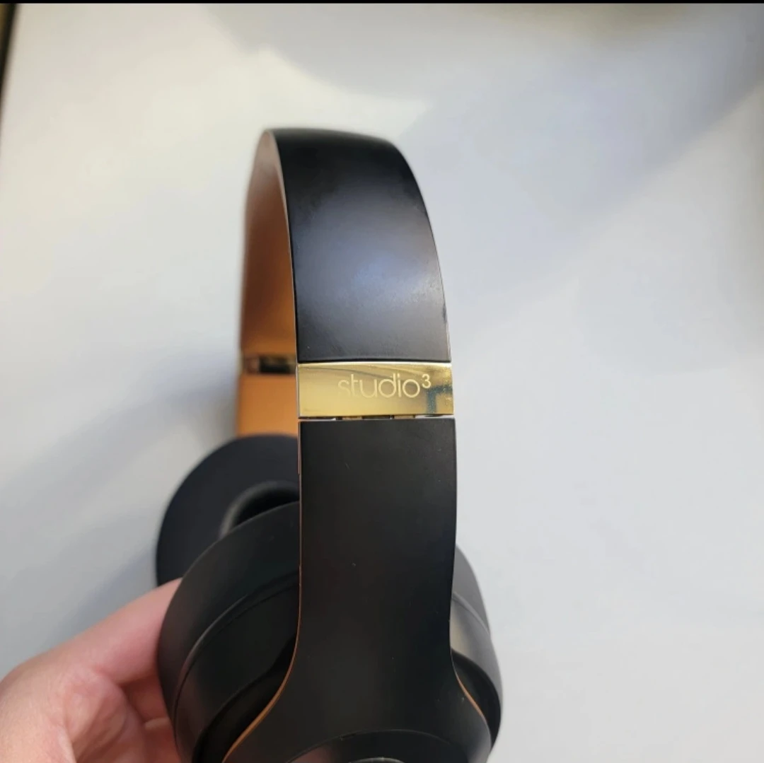 Beats Studio 3 Wireless Headphones - photo 4