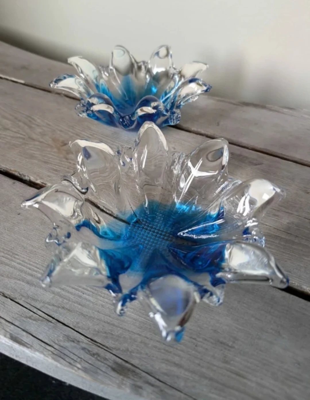 Set of 2 Blue and Clear Art Glass Dishes 🥕 - photo 2