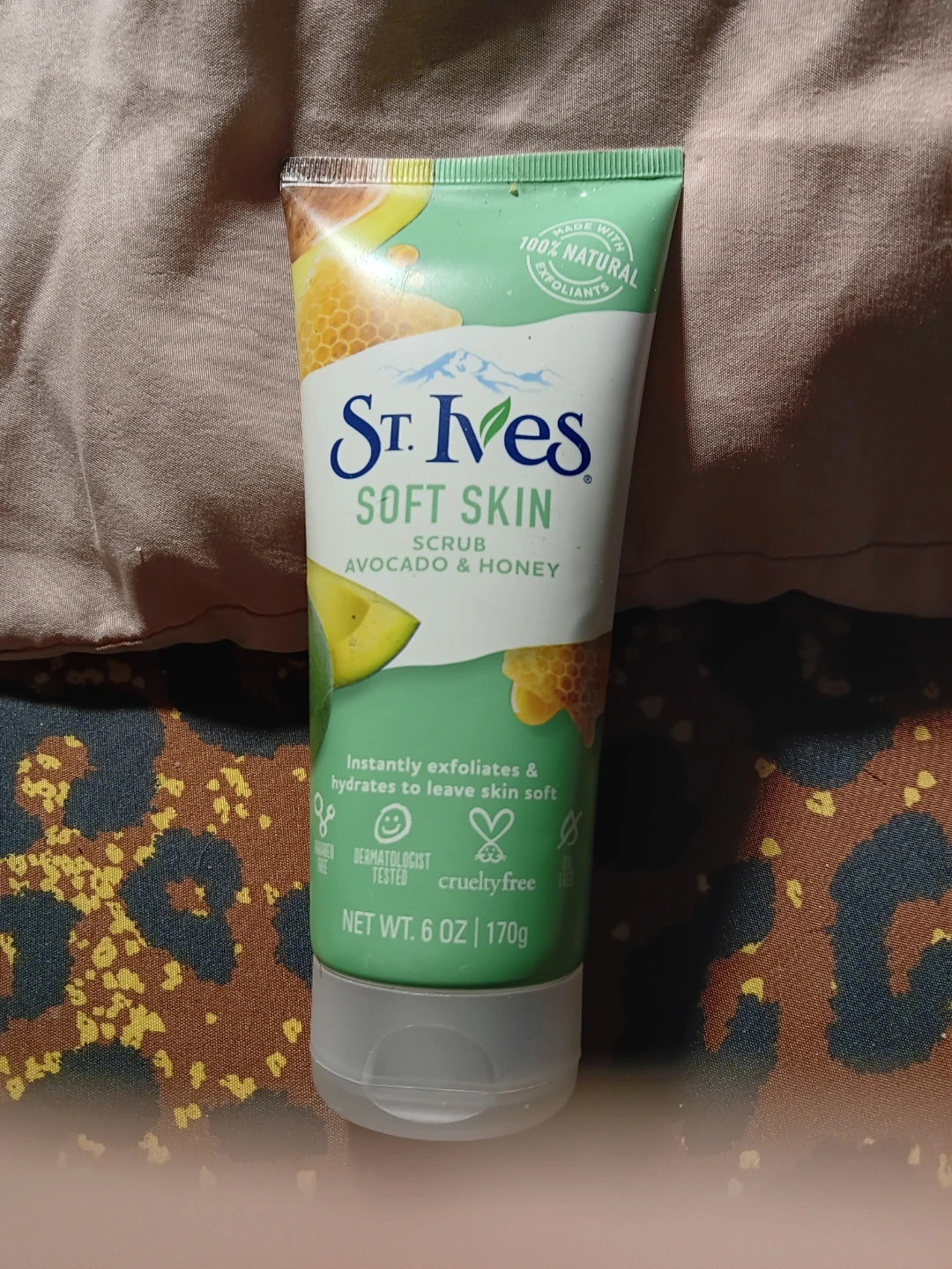 St. Ives Soft Skin Avocado & Honey Scrub 6 oz