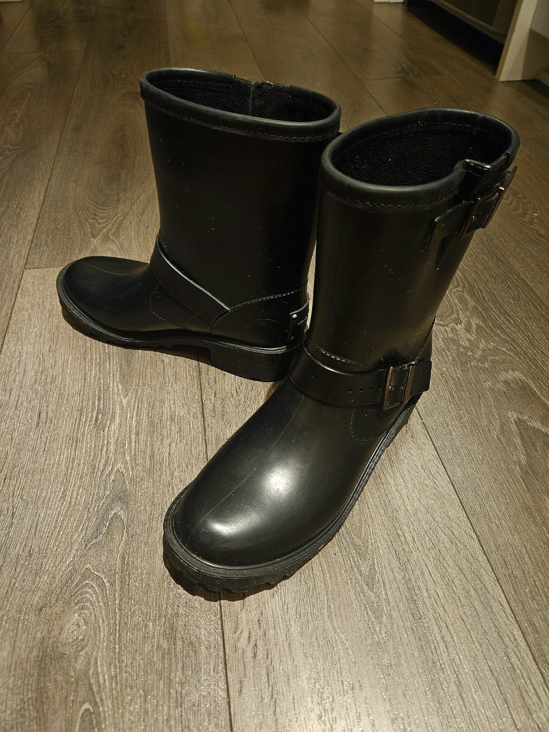 Michael Kors Black Rubber Buckle Rain Boots
