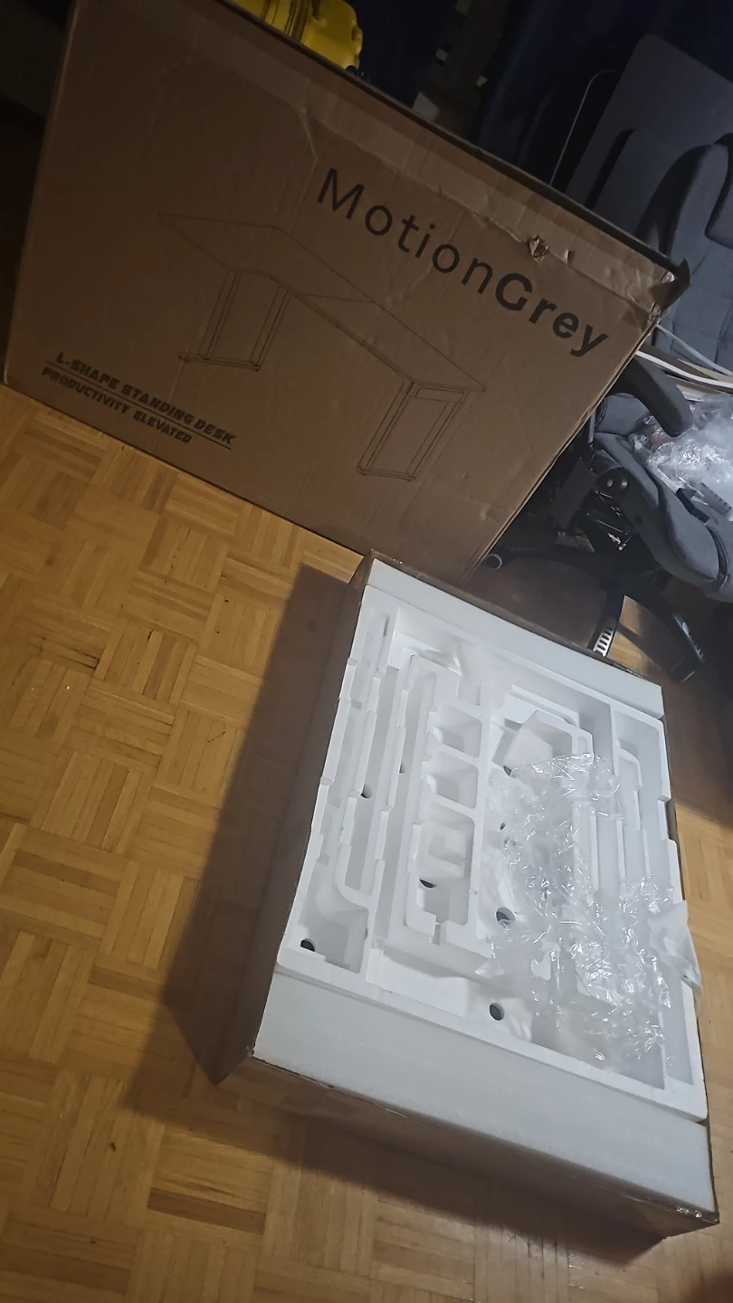 MotionGrey L-Shape Standing Desk - photo 3