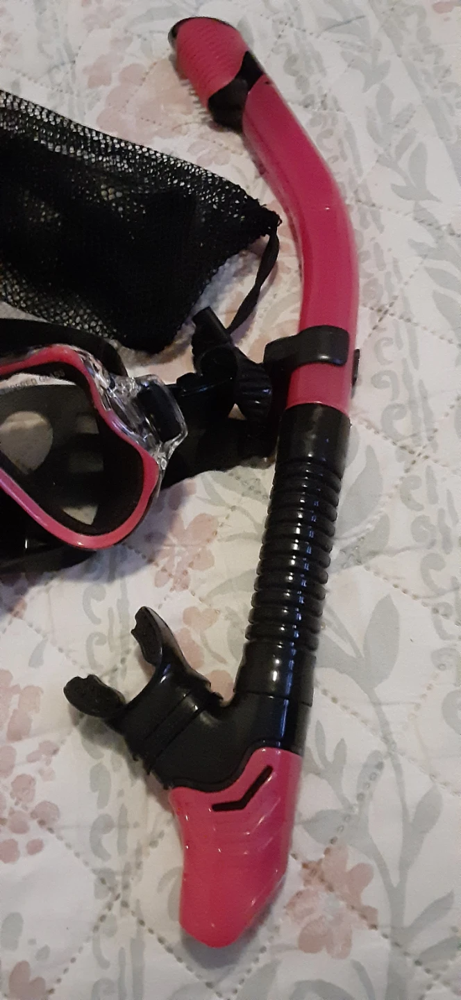 Pink Snorkel Set with Mask and Bag - photo 3