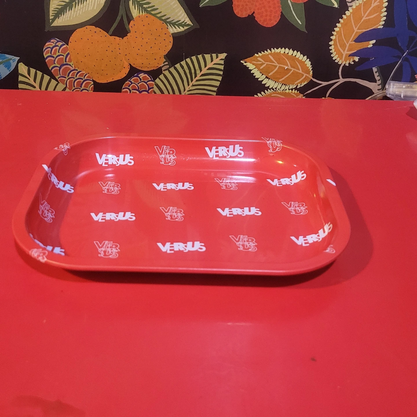 VERUS metal rolling tray
