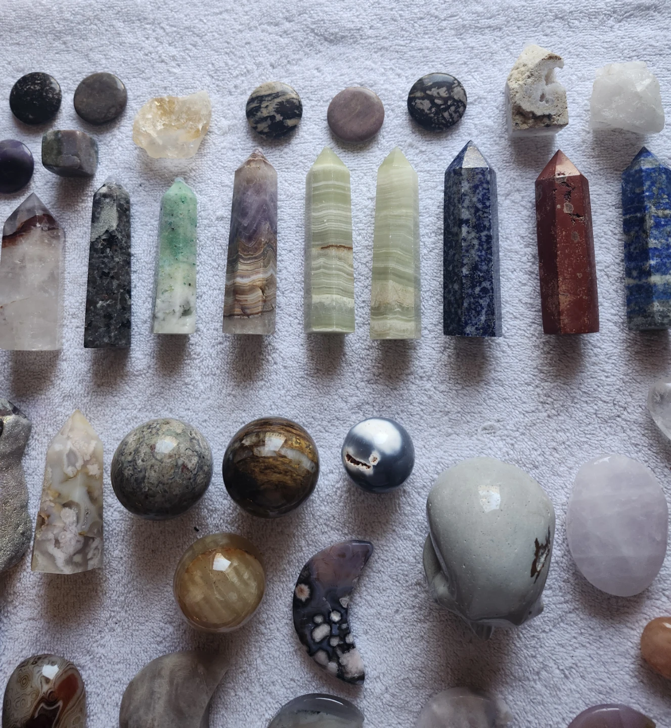 66 Crystals Towers, Hearts, Moons, Freeform and more - photo 3