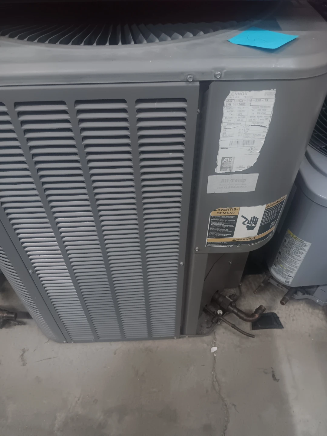 Lennox M/N 13ACX-048-230-13 Air Conditioner Condenser Unit