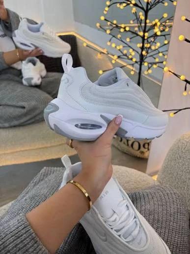 Nike Air Max Portal Women's Shoes - White