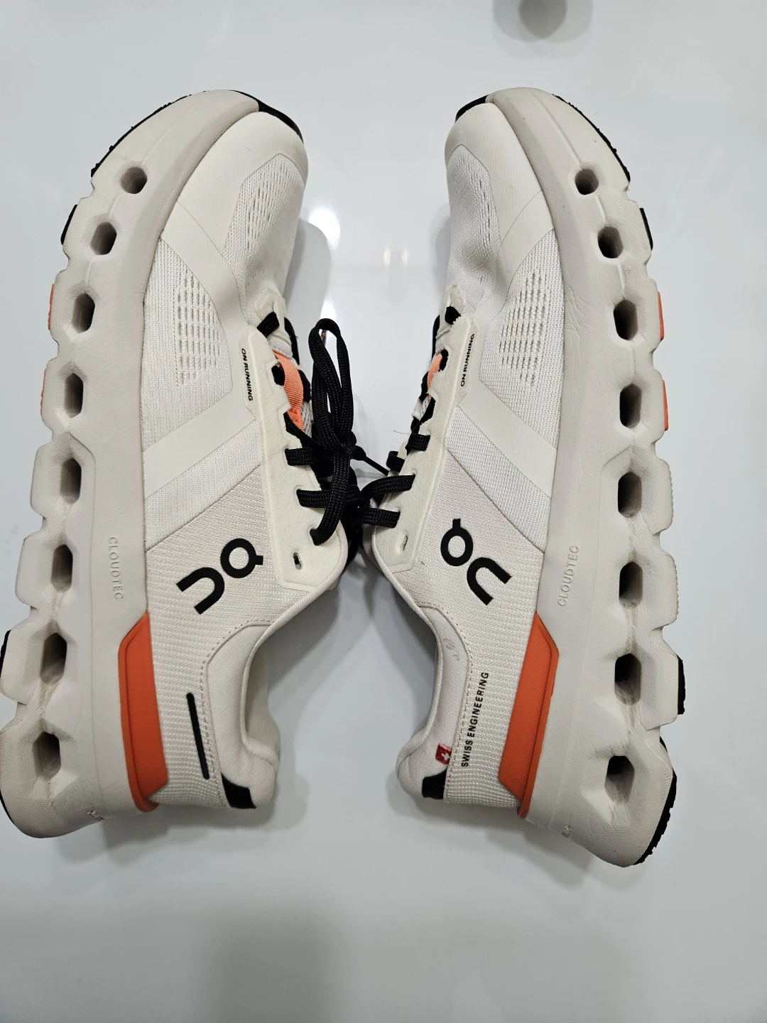 On Cloud Running Shoes - photo 3