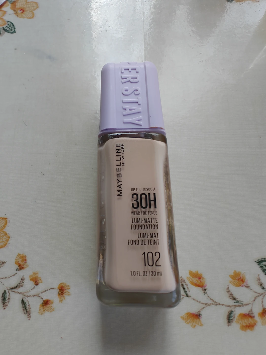 Maybelline SuperStay 30H Lumi-Matte Foundation 102