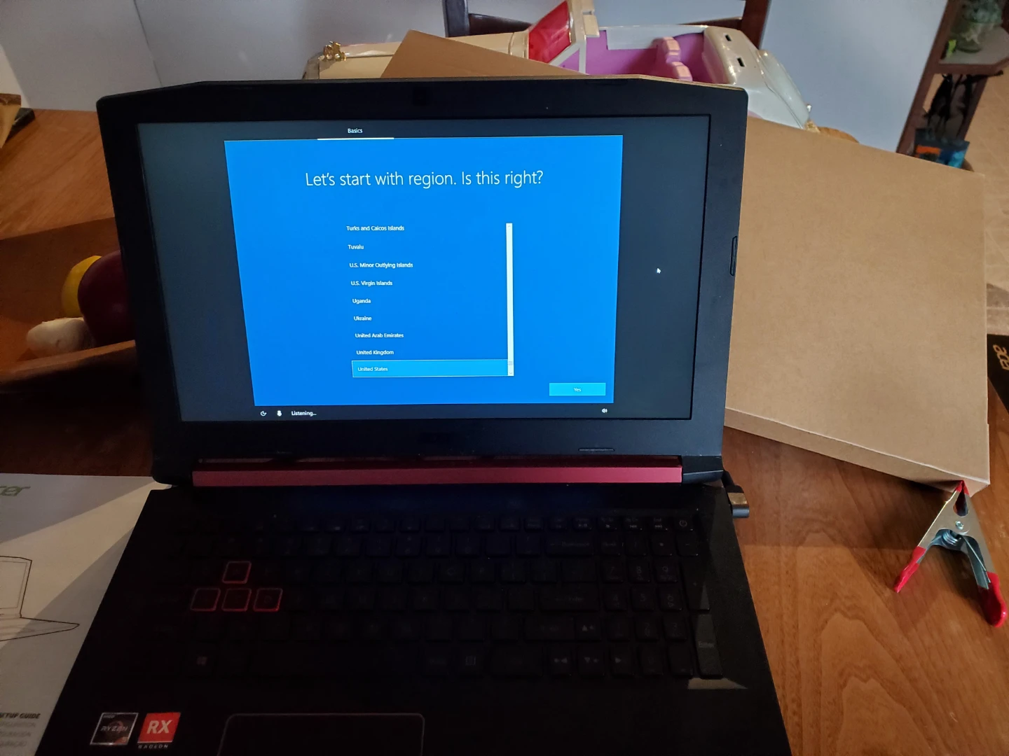 Acer Nitro 5 Laptop - AMD Ryzen 5 2500U, 8GB RAM, 932GB HDD