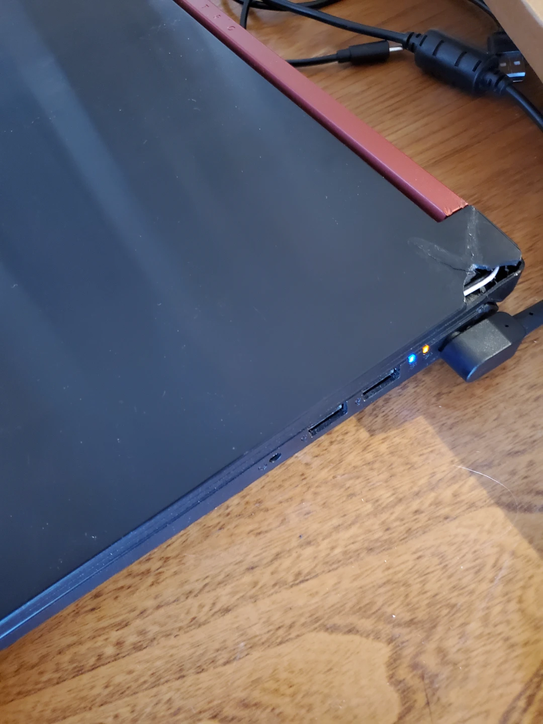 Acer Nitro 5 Laptop - AMD Ryzen 5 2500U, 8GB RAM, 932GB HDD - photo 2