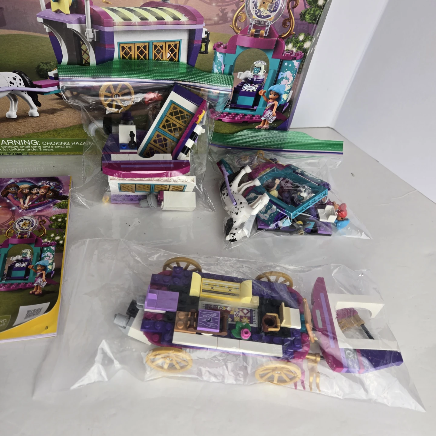Lego friends magical carivan - photo 3