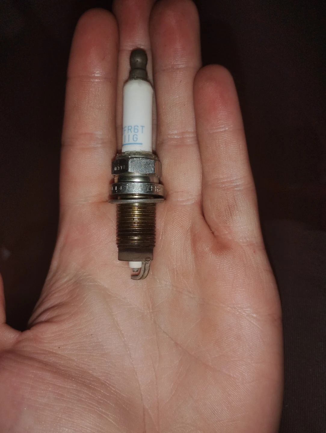 NGK Iridium Spark plug FR6T 11G