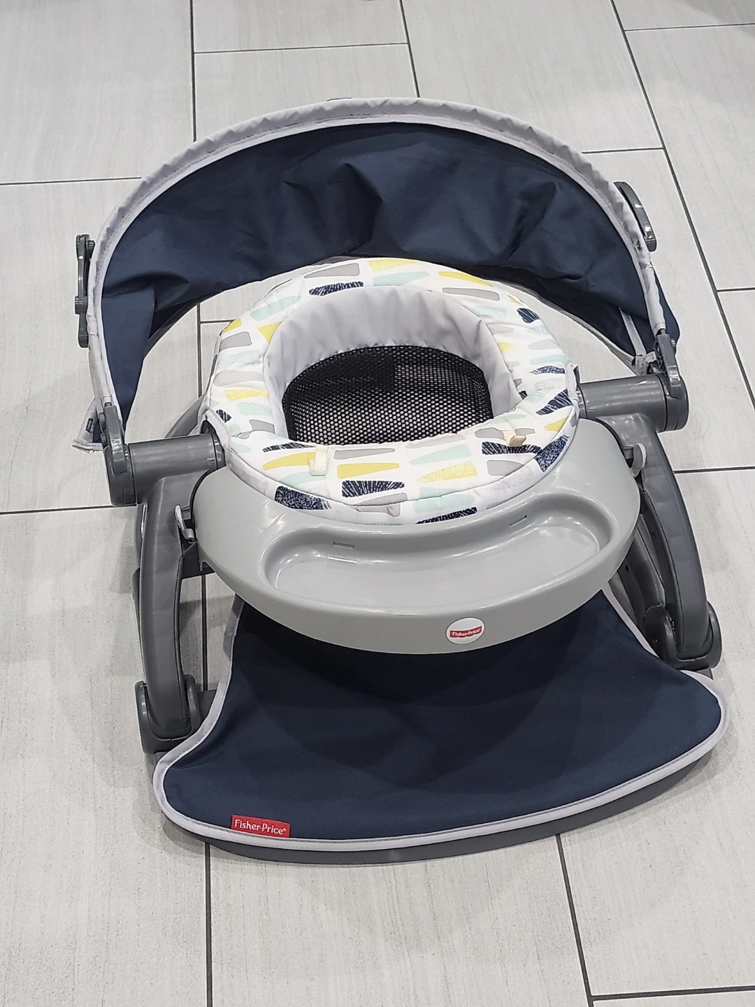 Fisher-Price Baby Seat with Canopy - photo 2