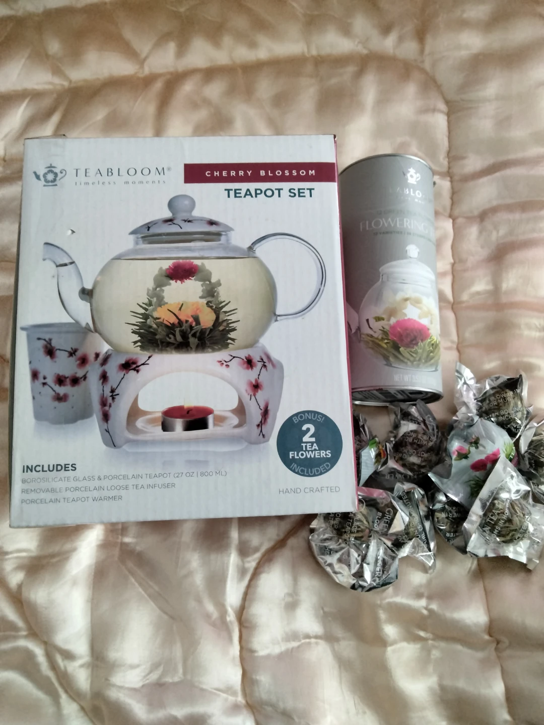 Teabloom Cherry Blossom Teapot Set with 2 Tea Flowers