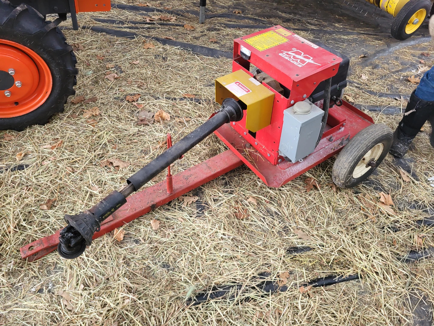 WINPOWER 14000 Surge Watt Generator Tool