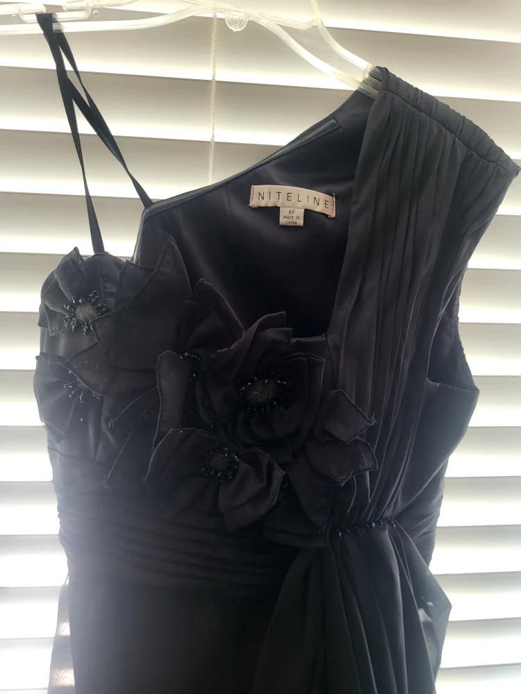 Nitelina Black One-Shoulder Dress with Floral Detail - Size 6 - photo 2