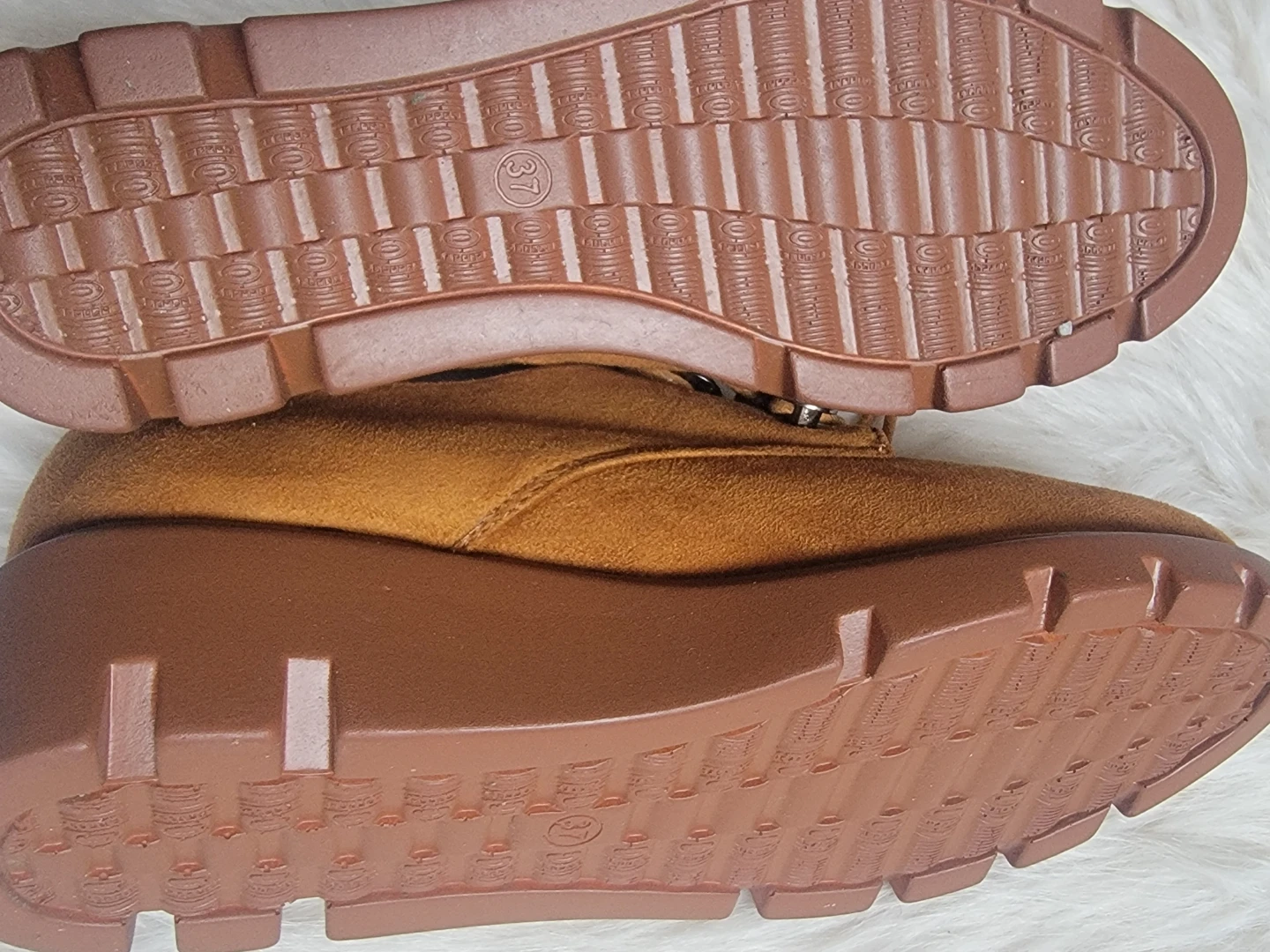 COCO POTRO Wedge Shoes - Size 37 - Tan Suede - photo 3