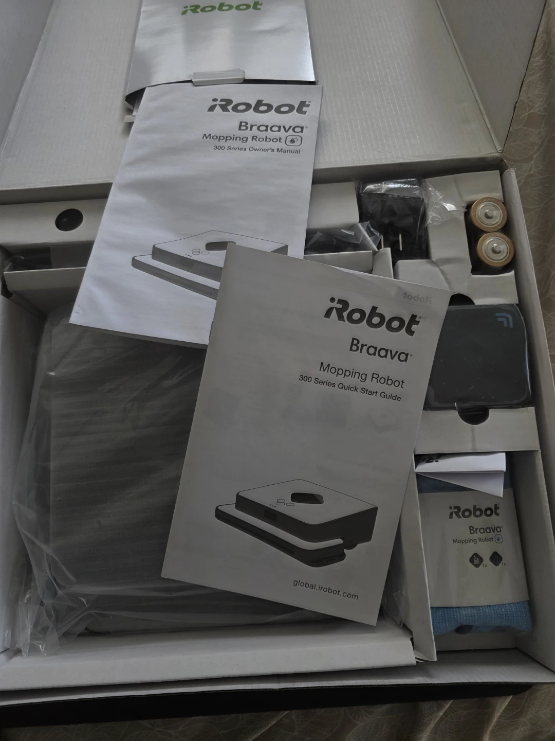 iRobot Braava 380t Mopping Robot - photo 4