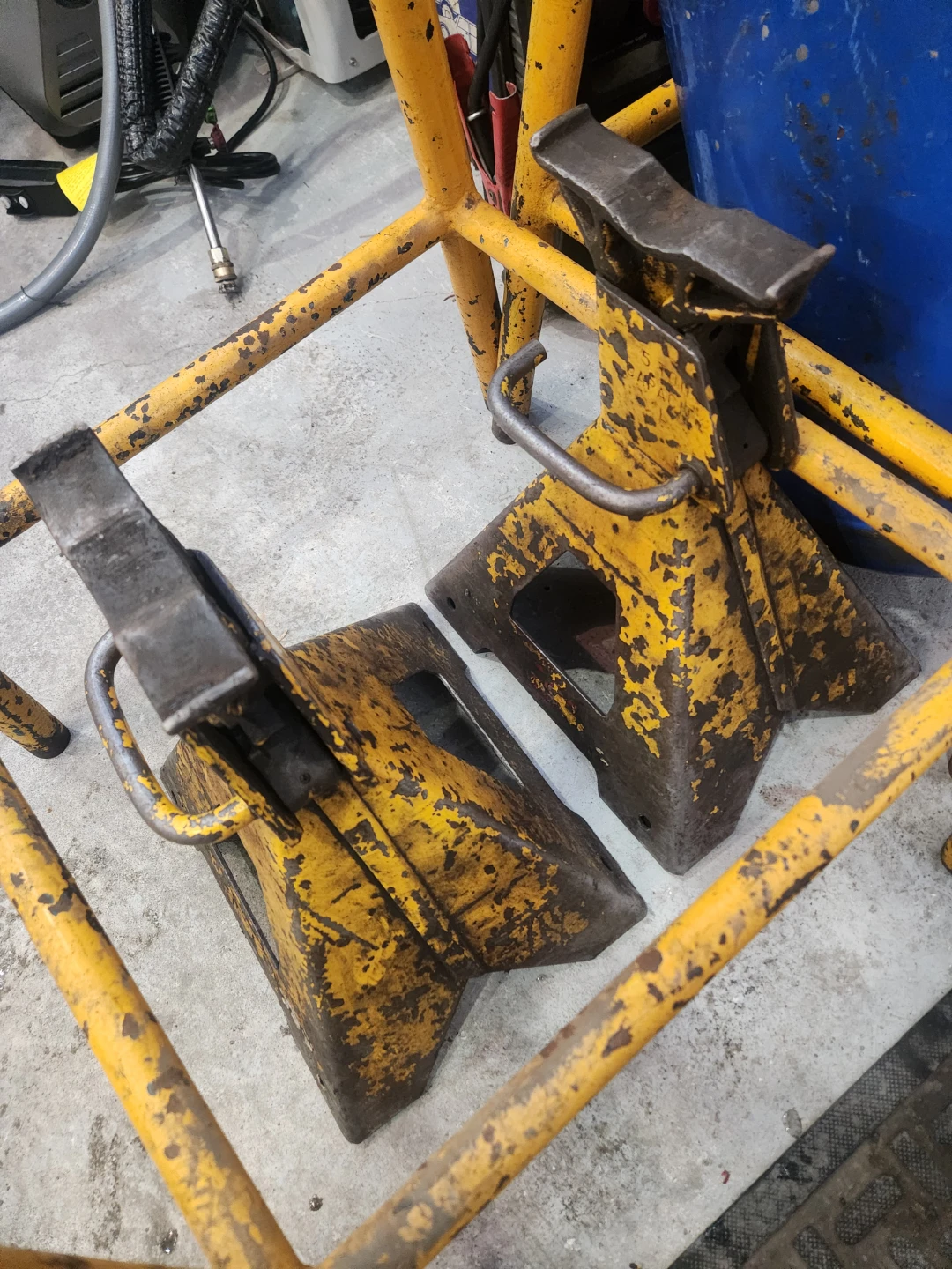 2 1 ton jack stands