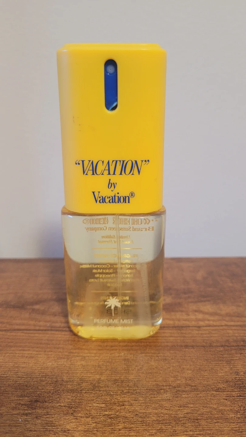 Vacation by Vacation Perfumed Body Mist, 30 ml