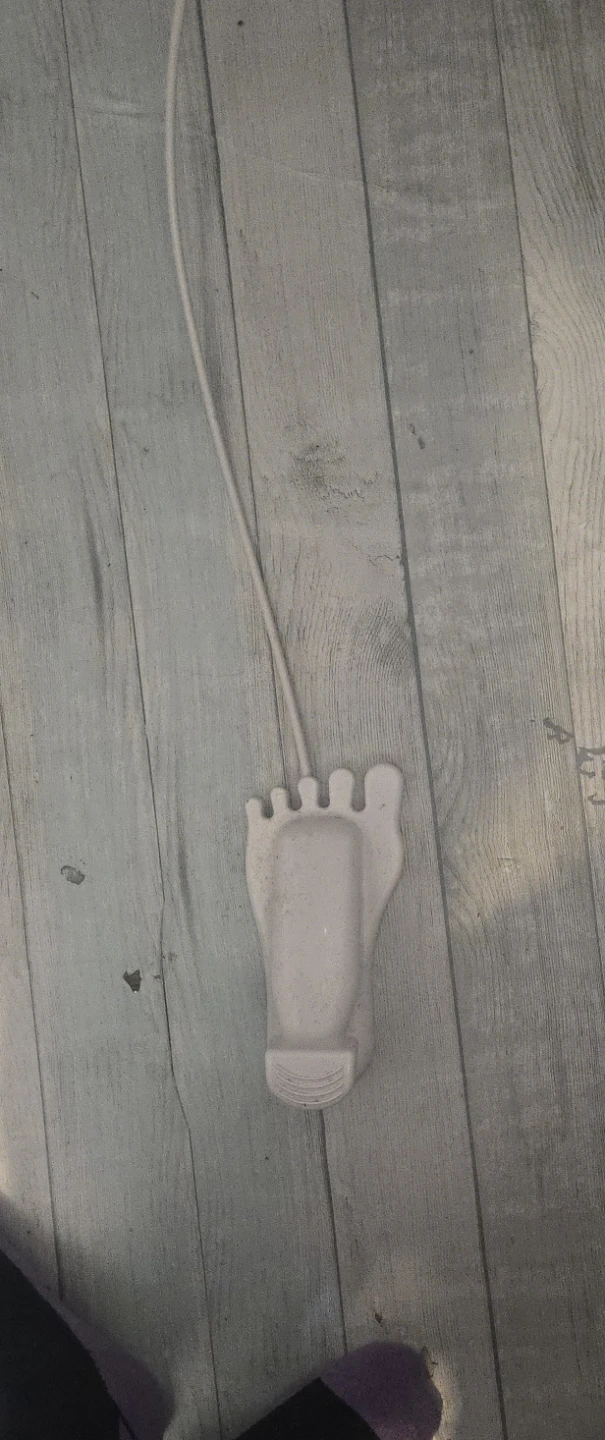 DIDIMS Toilet Seat Foot Flush