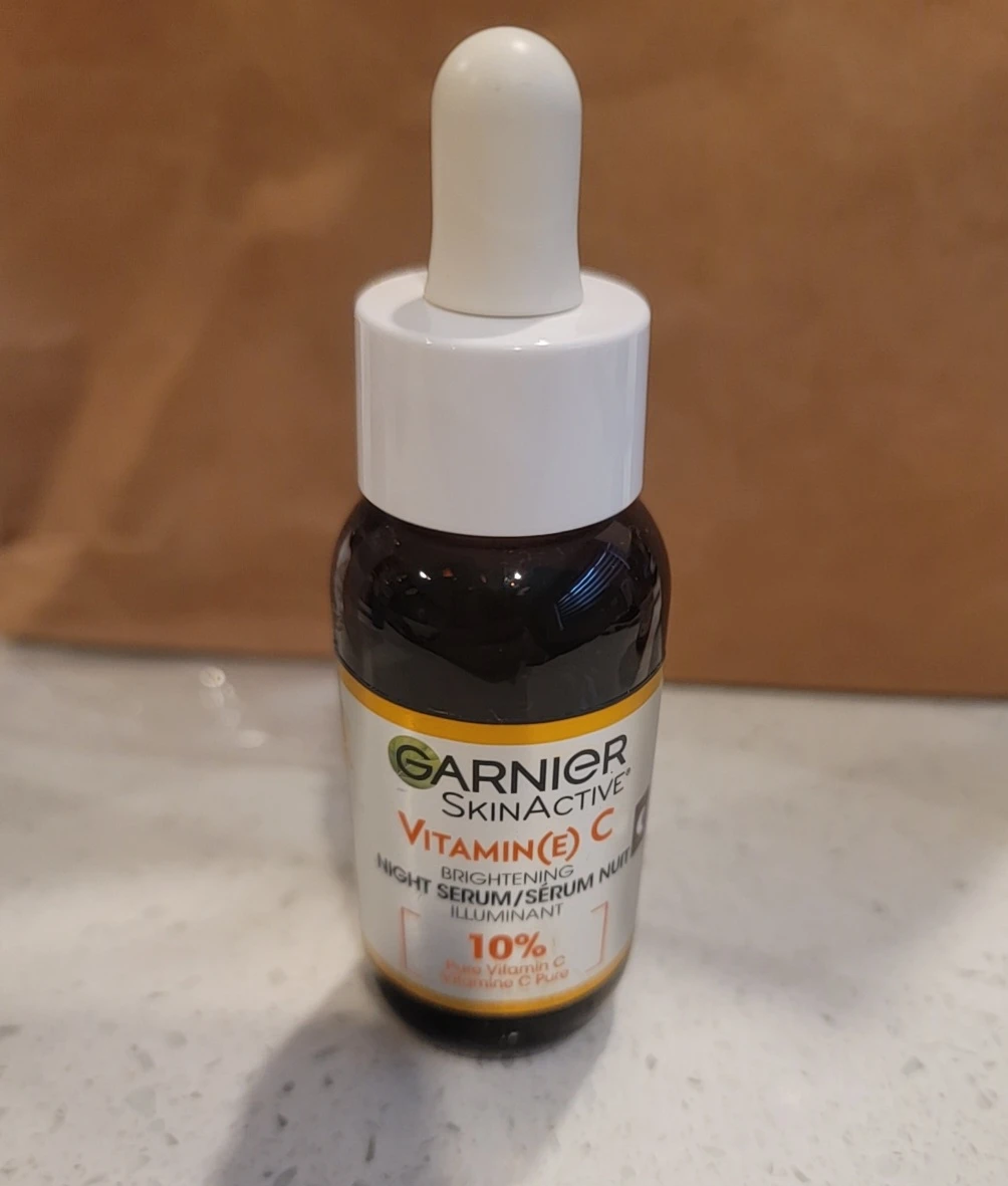 Garnier SkinActive Vitamin C & E Night Serum